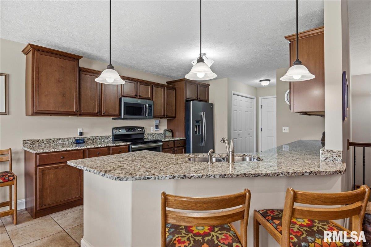 3303 Lakemere Drive