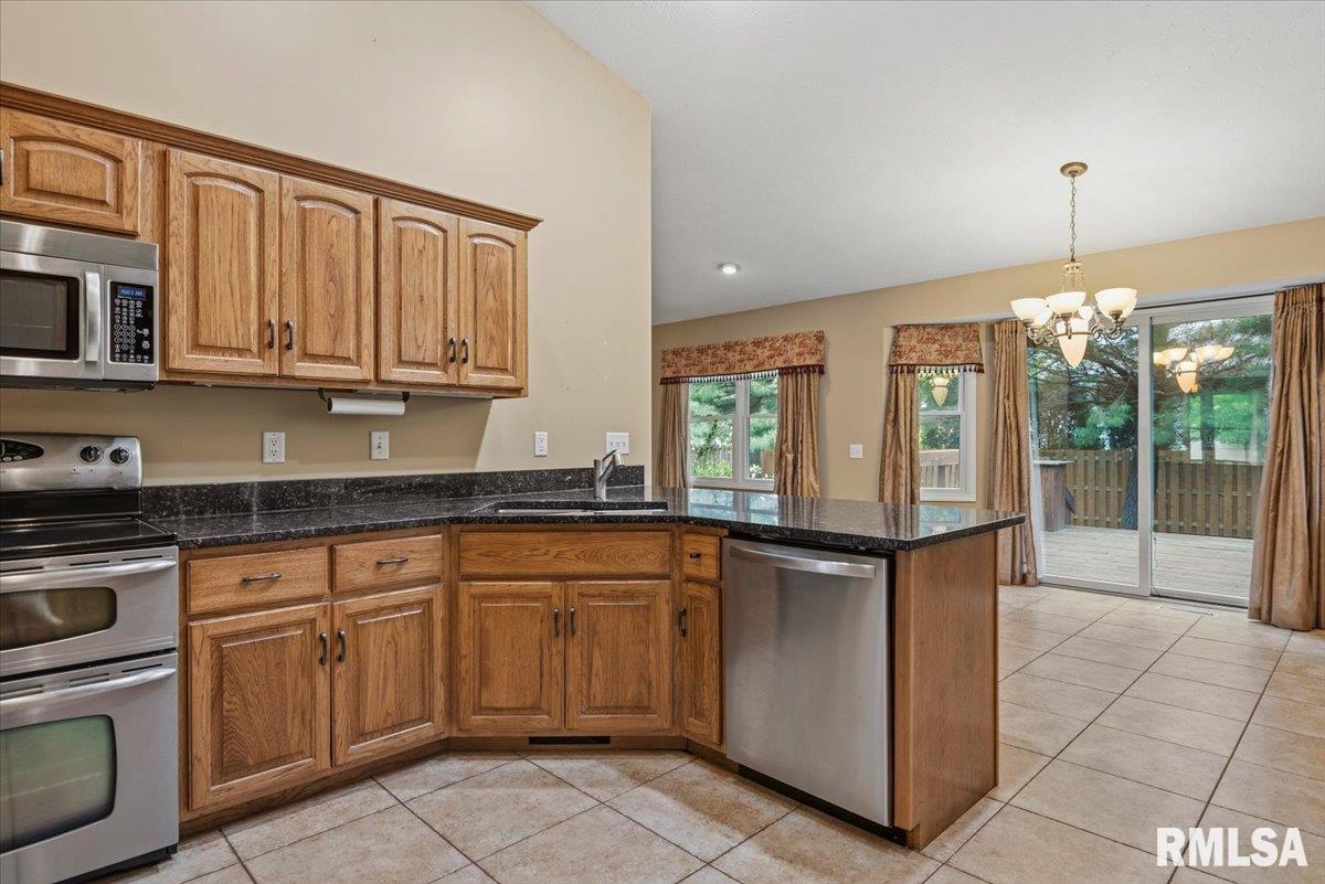 2601 CHICORY Drive