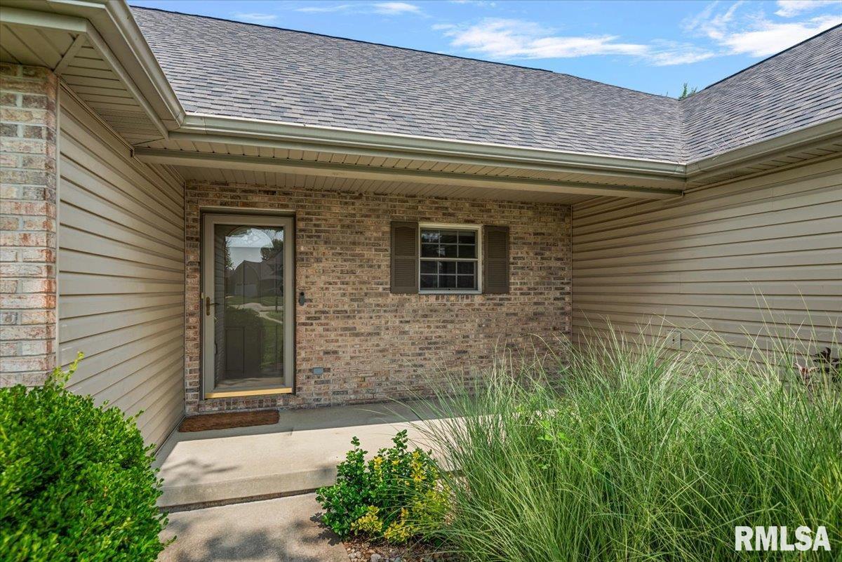 209 HUNTINGTON Road