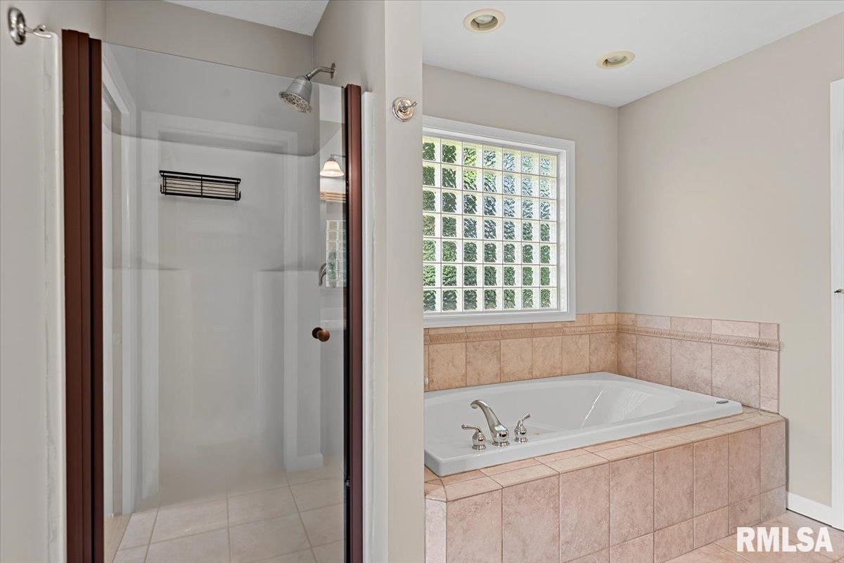 209 HUNTINGTON Road