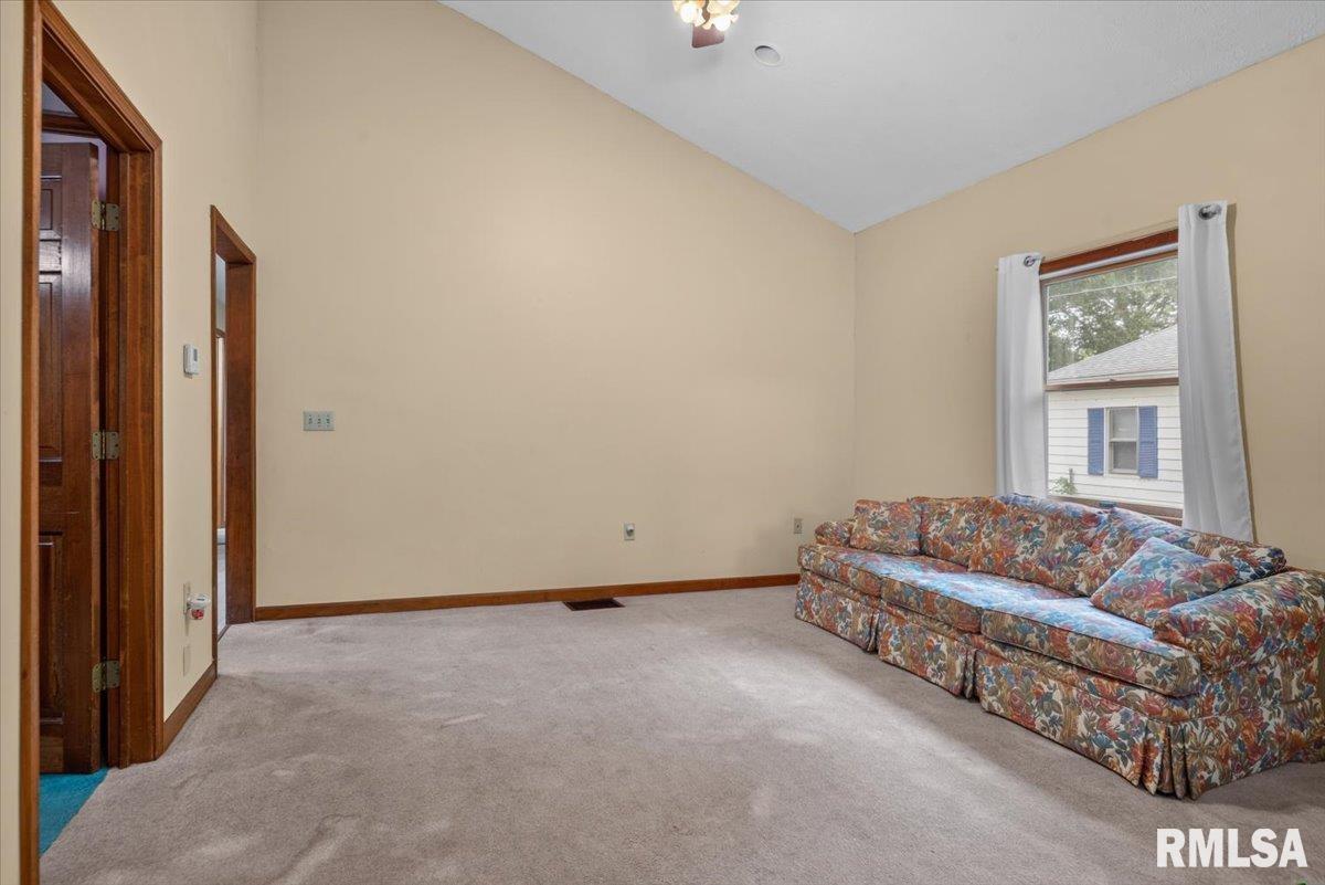 326 Interurban Street