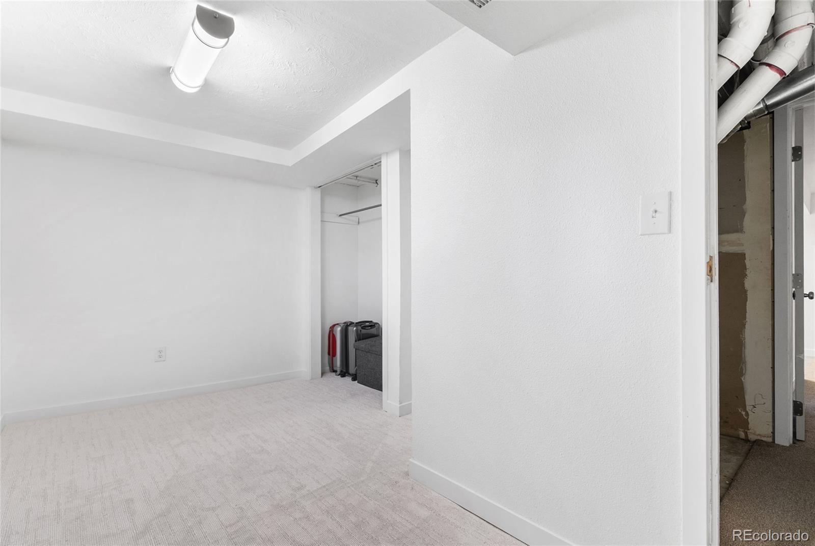 2680 Roosevelt Avenue
