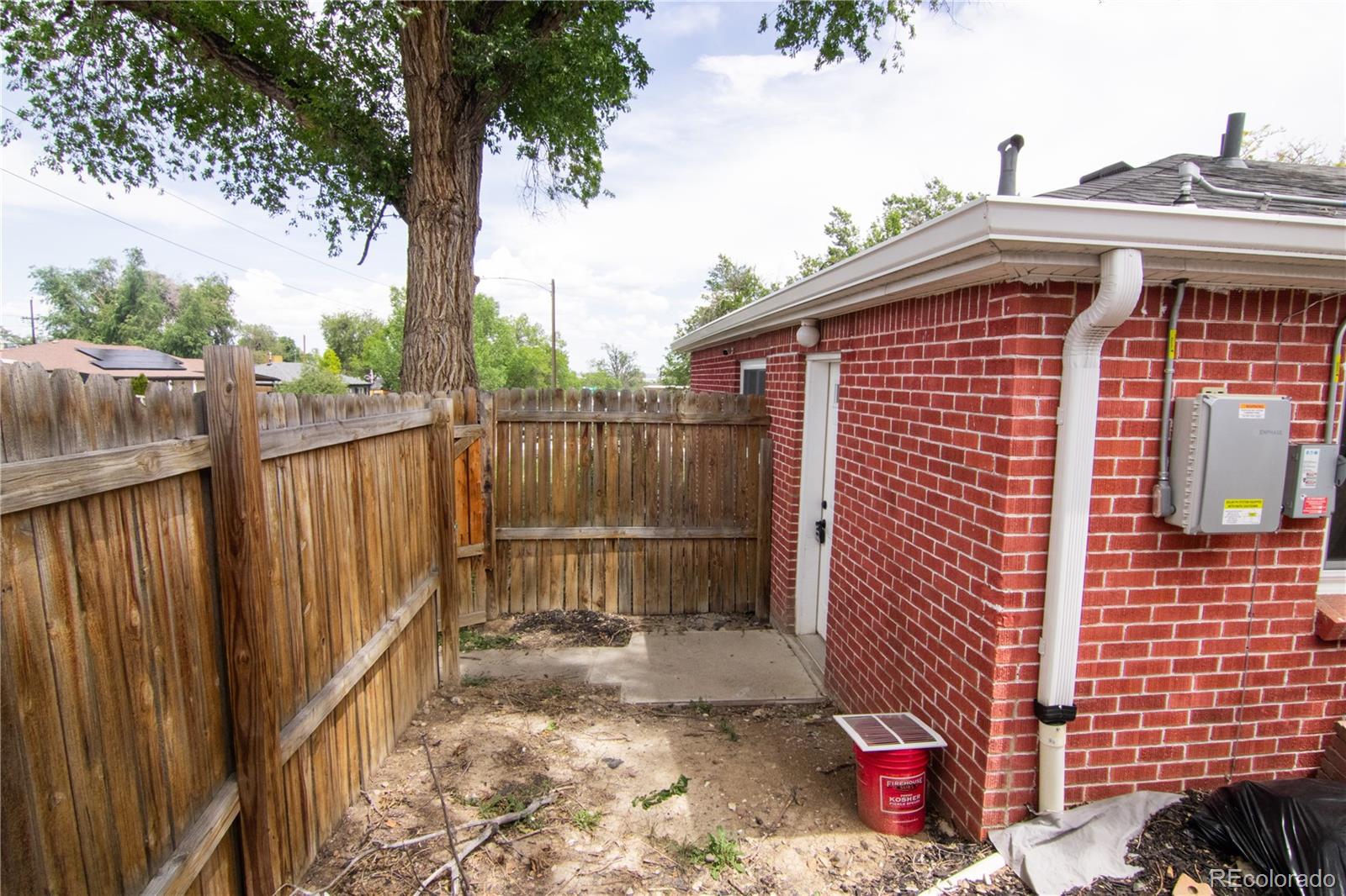 9441 Cedar Court
