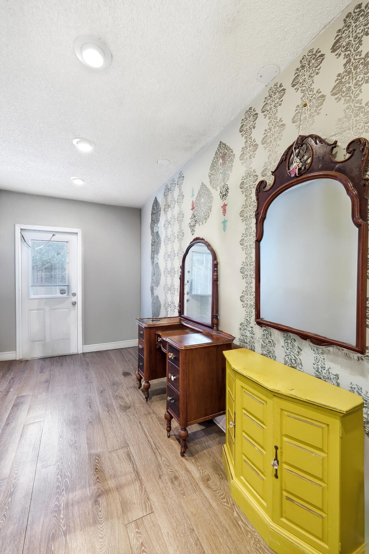 14253 Snowberry Drive