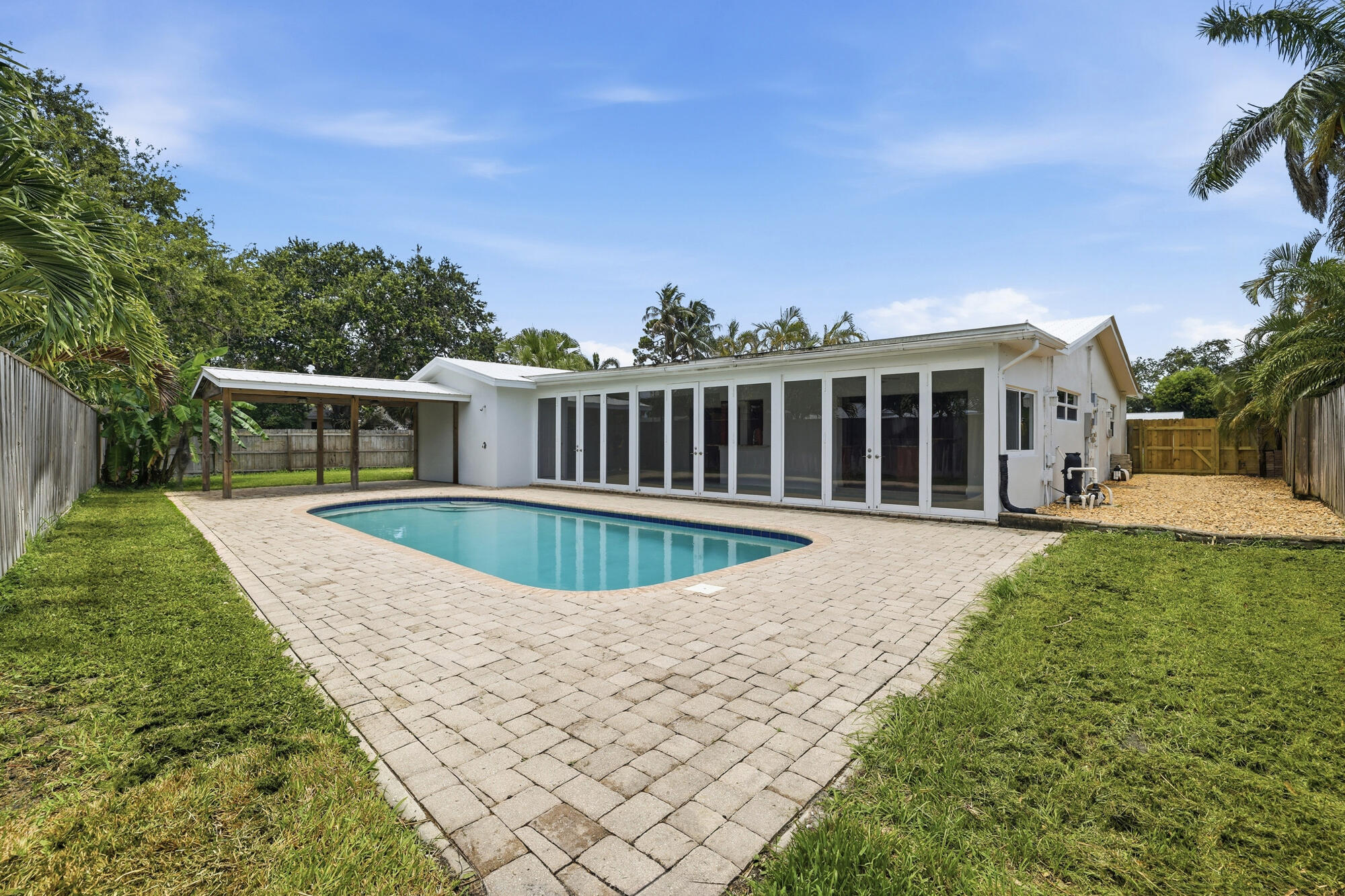 701 SW 27th Place