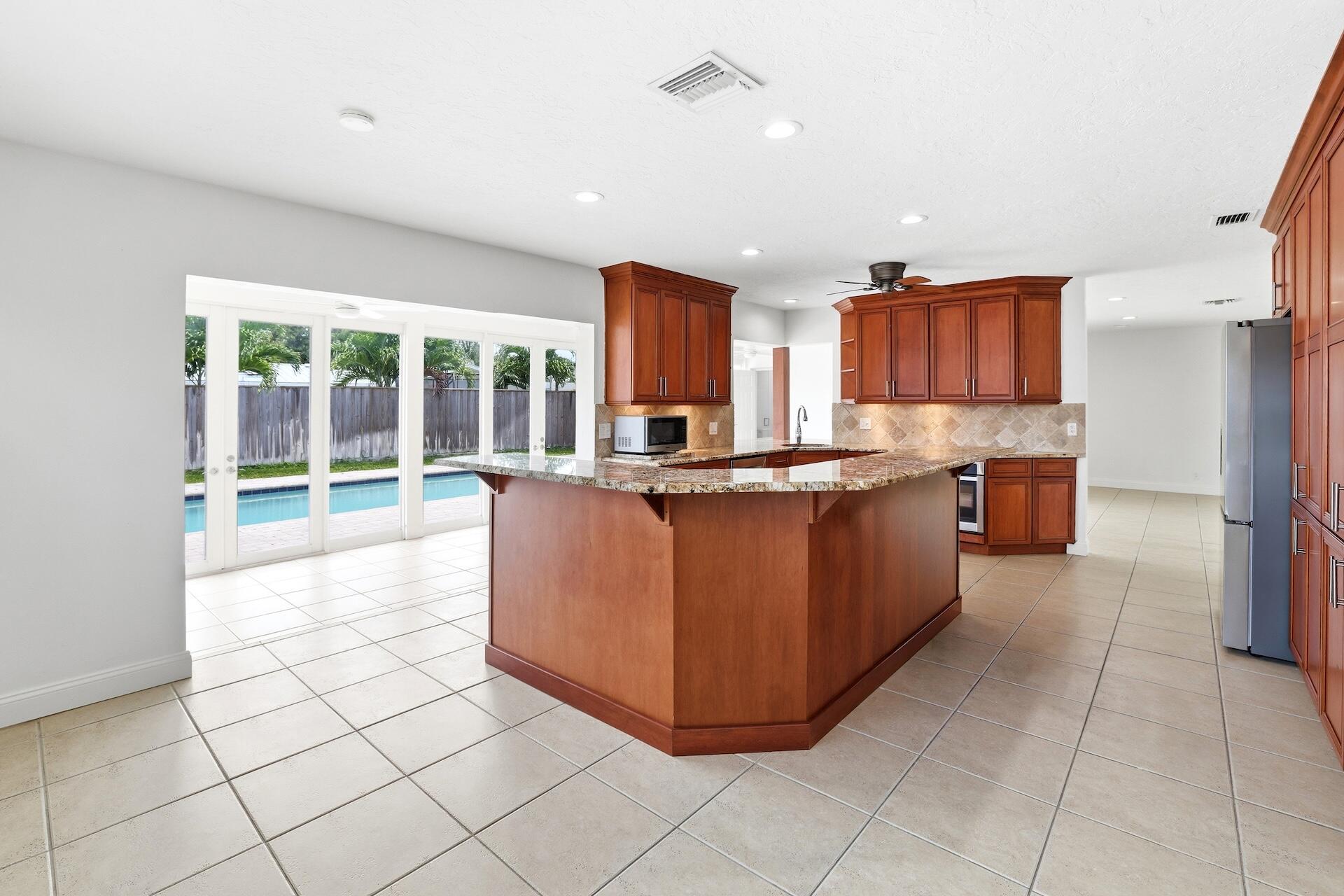 701 SW 27th Place