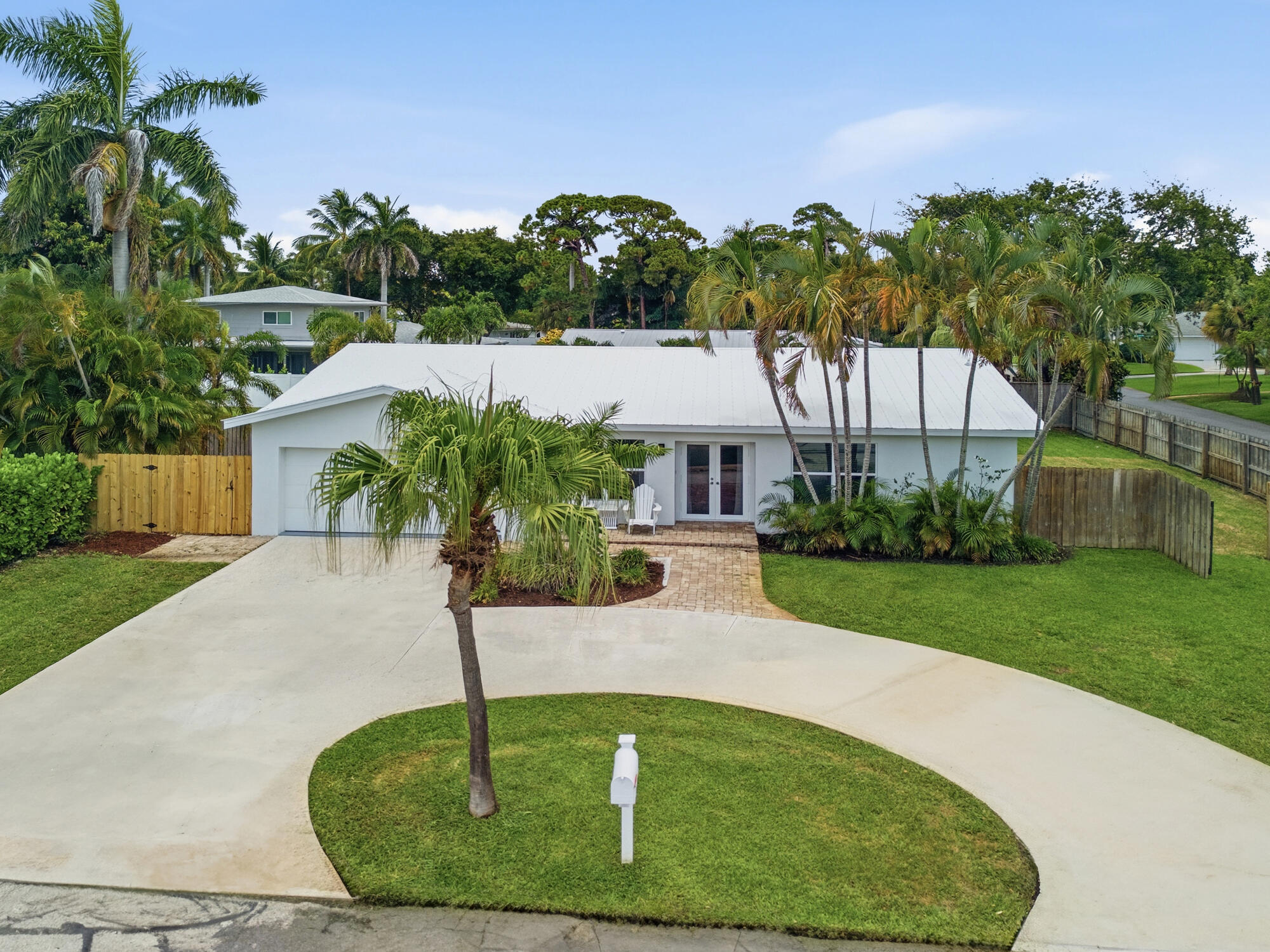 701 SW 27th Place