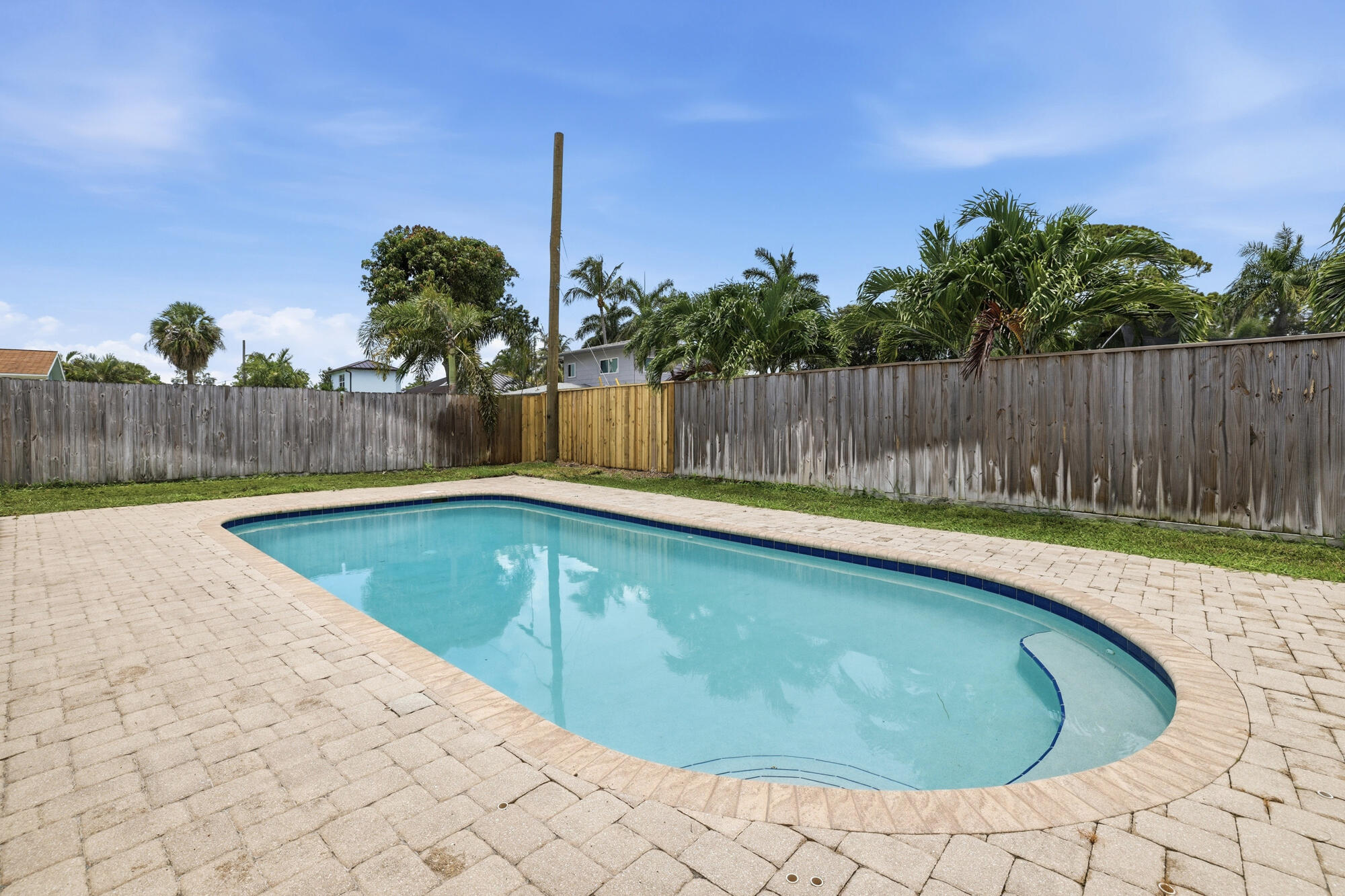 701 SW 27th Place