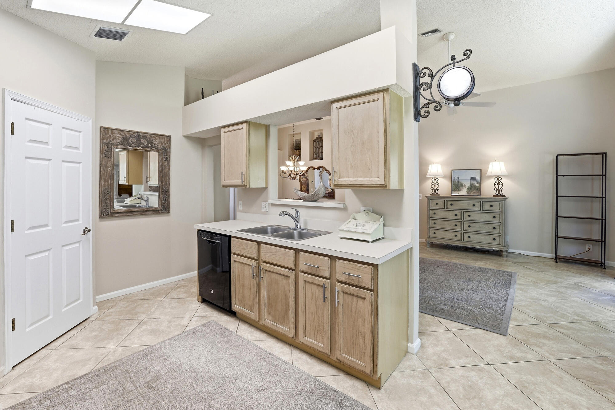 15067 Oak Chase Court