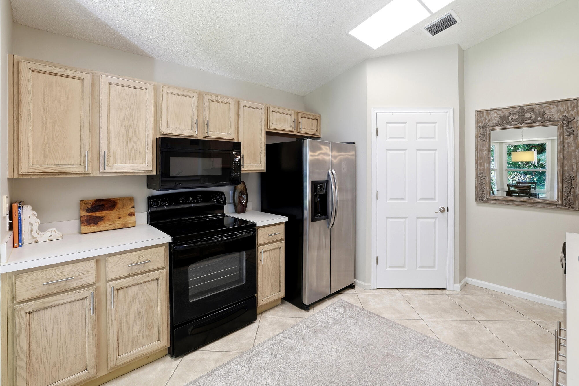 15067 Oak Chase Court