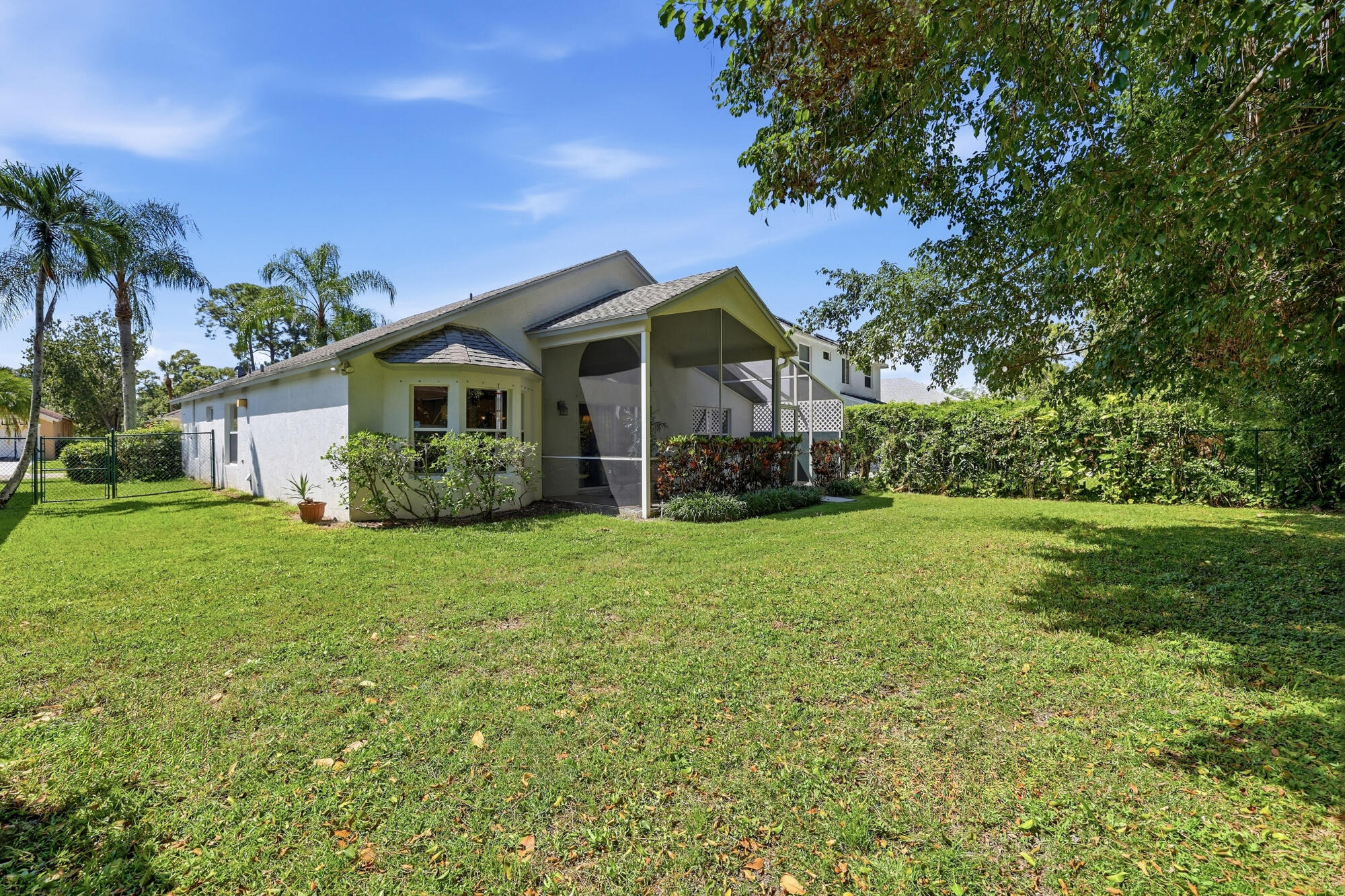 15067 Oak Chase Court