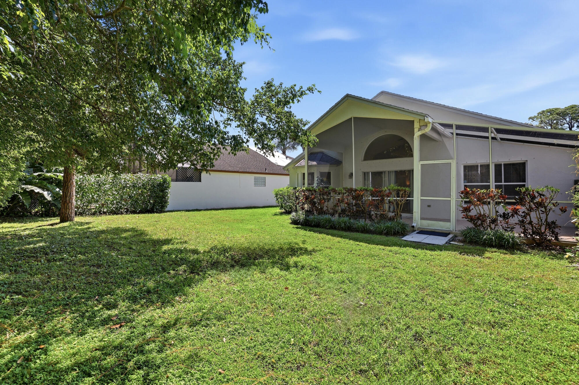 15067 Oak Chase Court