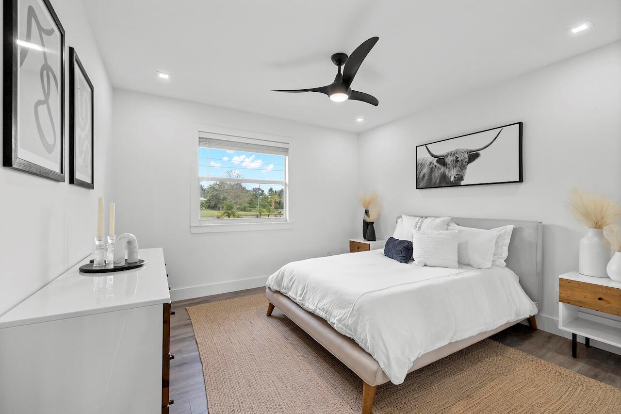 14566 Temple Boulevard