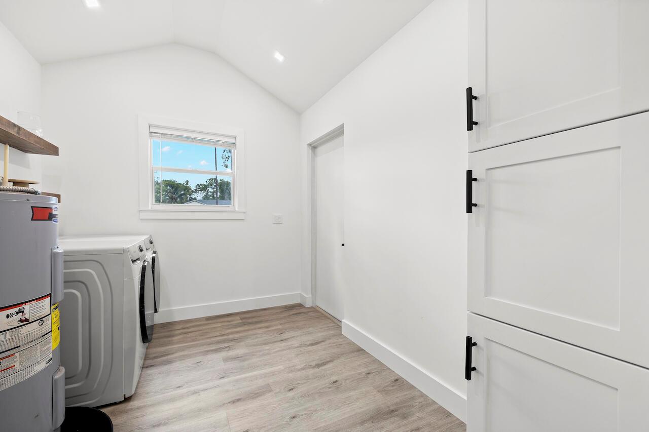 14566 Temple Boulevard