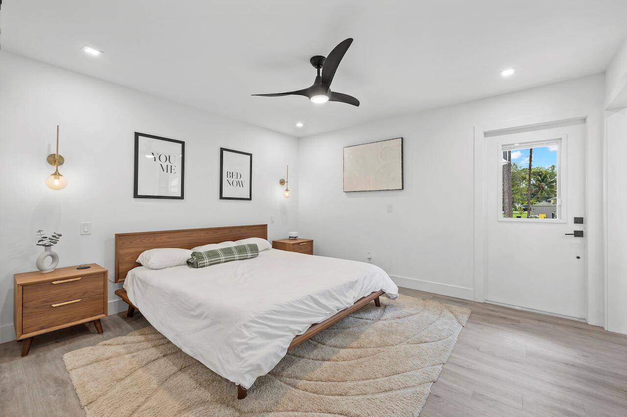 14566 Temple Boulevard