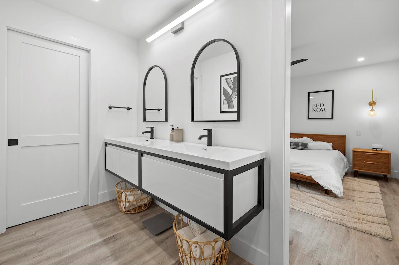 14566 Temple Boulevard