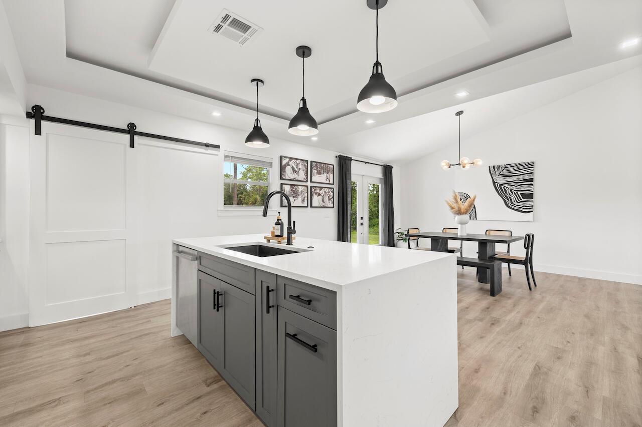 14566 Temple Boulevard