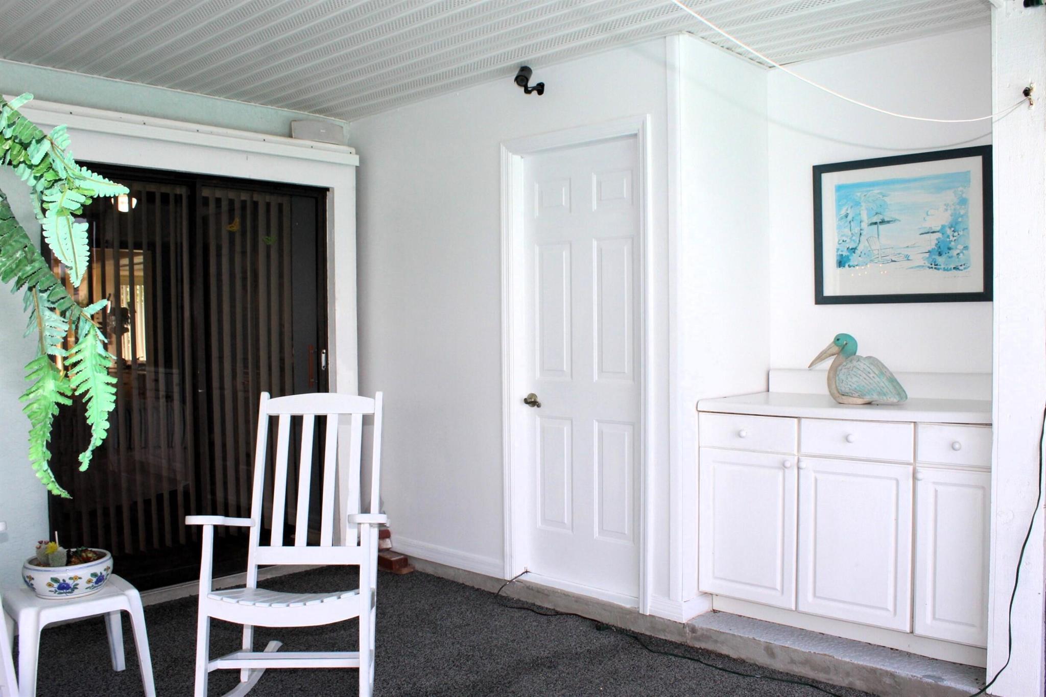 2241 SE Leithgow Street