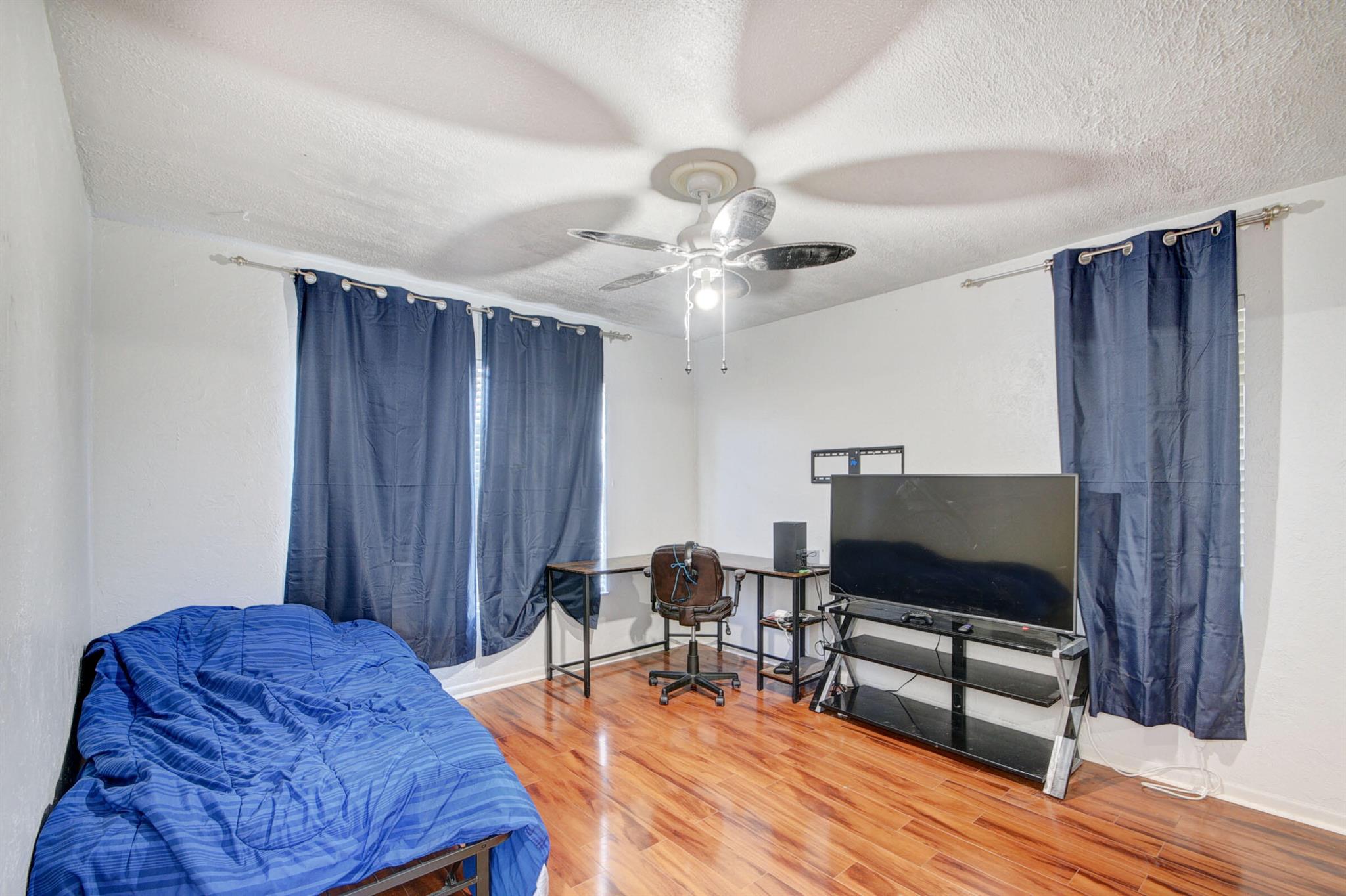 8235 Whitewood Cove E