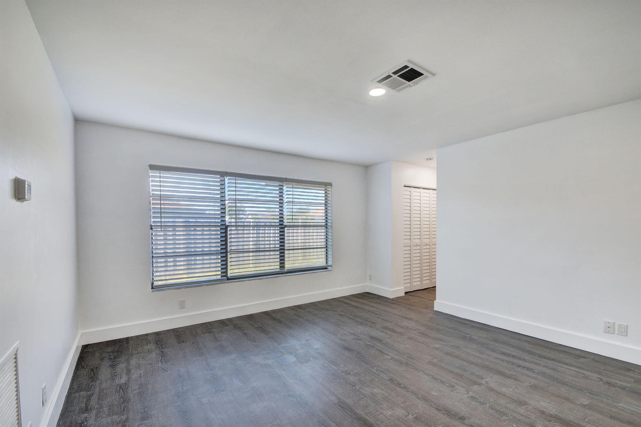 8235 Whitewood Cove E