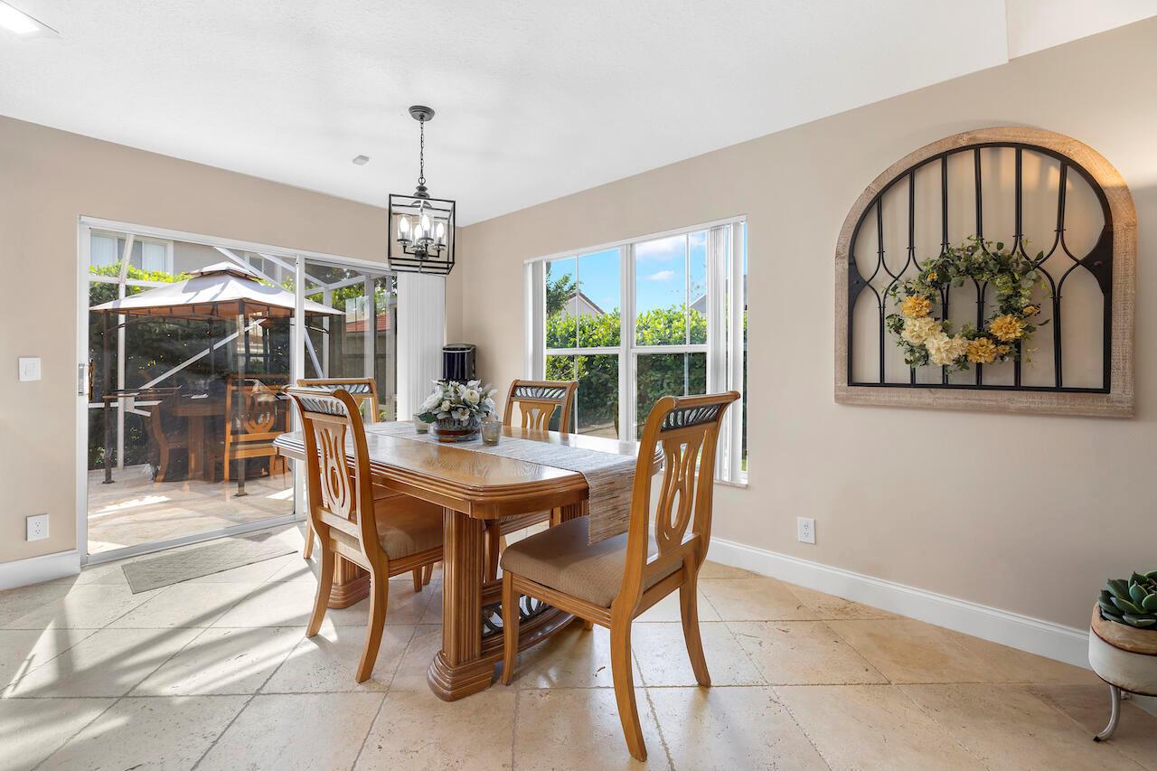 5569 NW 125th Terrace