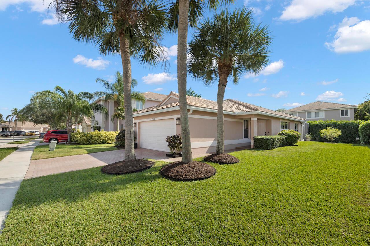 5569 NW 125th Terrace