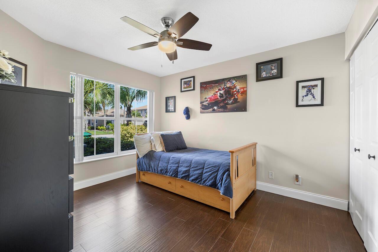 5569 NW 125th Terrace