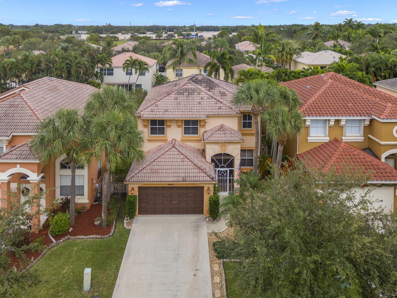 6089 Oak Bluff Way