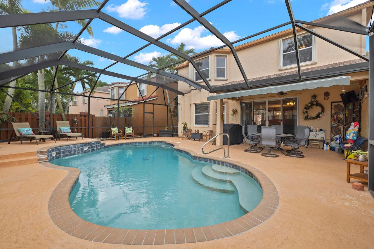 6089 Oak Bluff Way