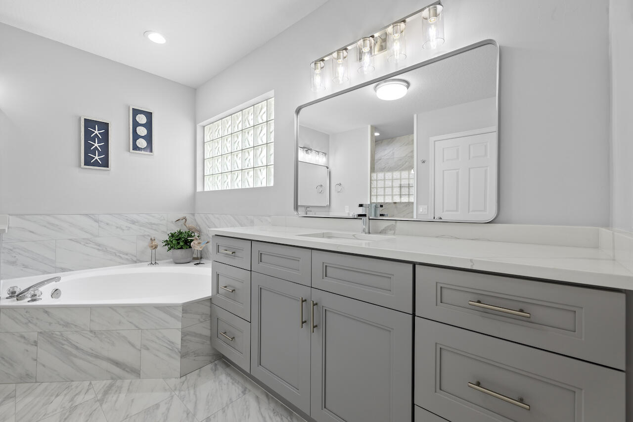 12172 Castle Pines Road