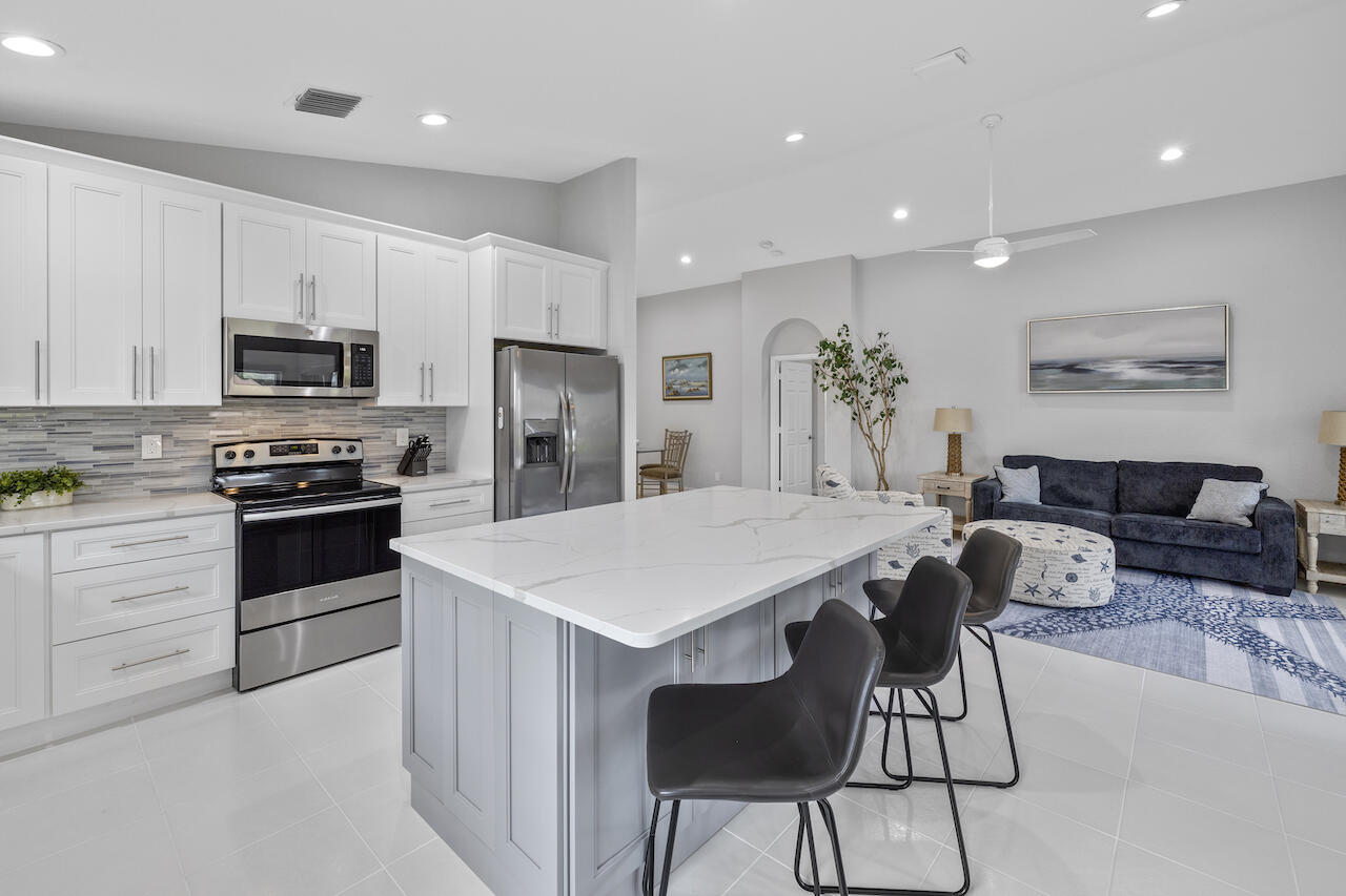 12172 Castle Pines Road