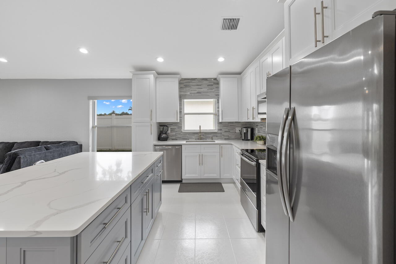 12172 Castle Pines Road