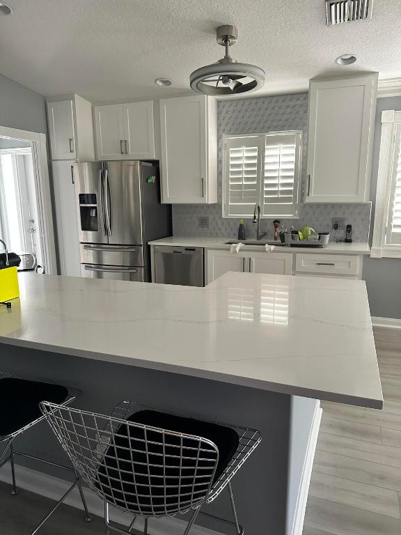 8210 Saint Johns Court