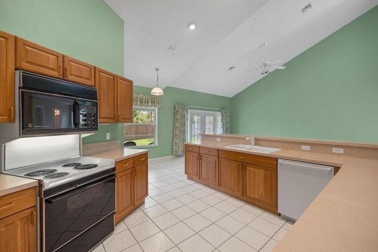 13647 Callington Drive