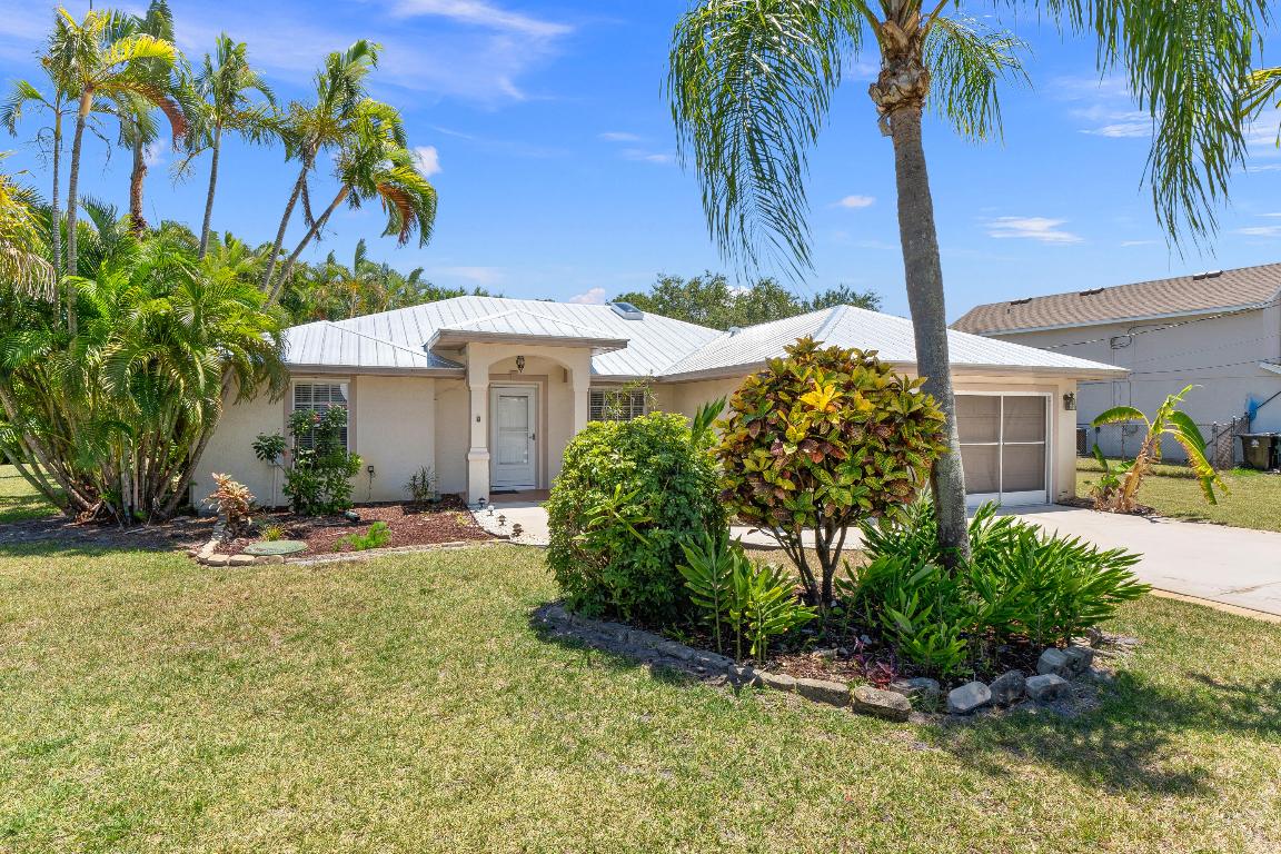 2401 SE Rock Springs Drive