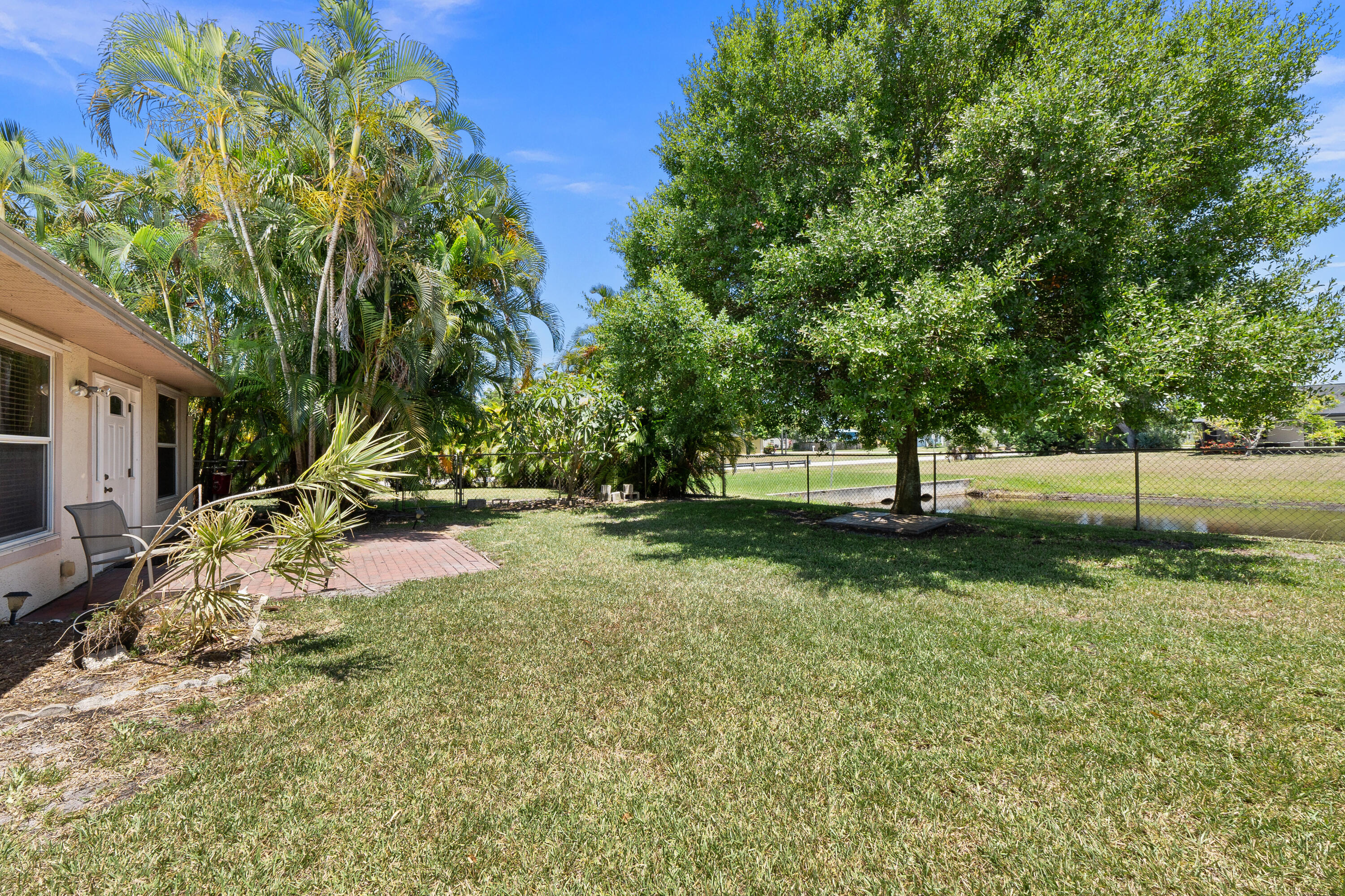 2401 SE Rock Springs Drive