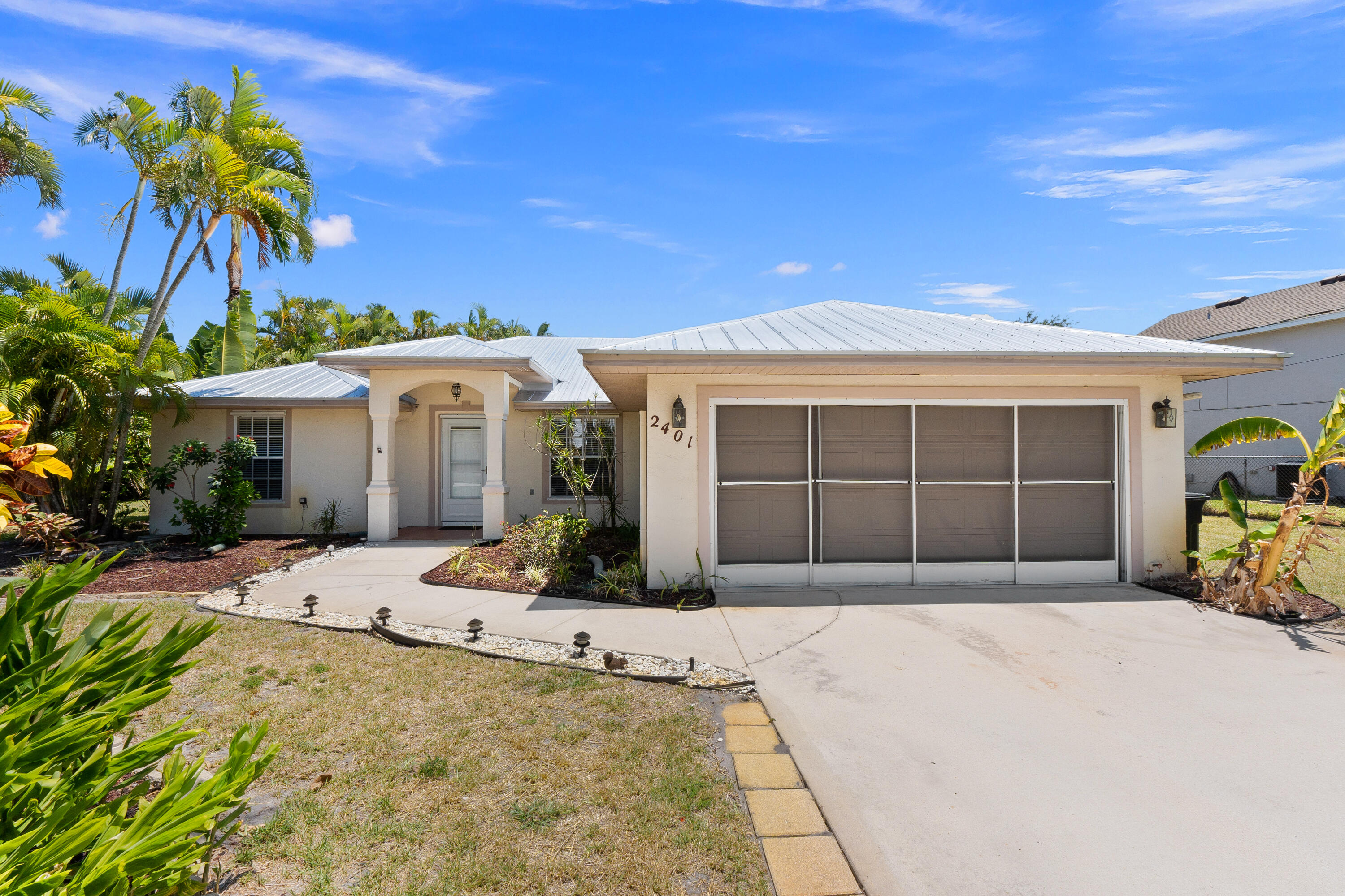 2401 SE Rock Springs Drive