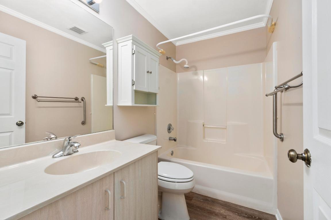 2401 SE Rock Springs Drive