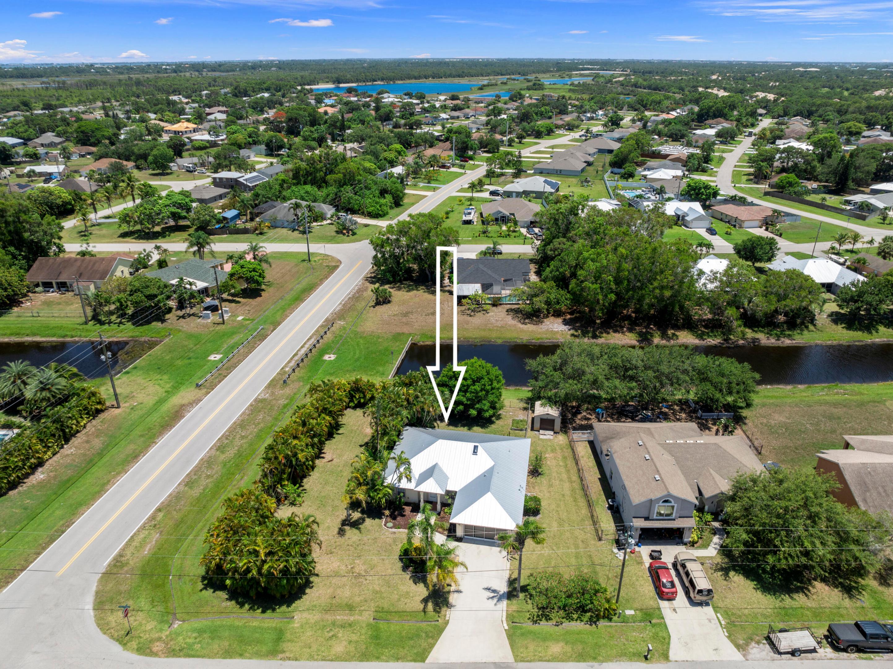 2401 SE Rock Springs Drive