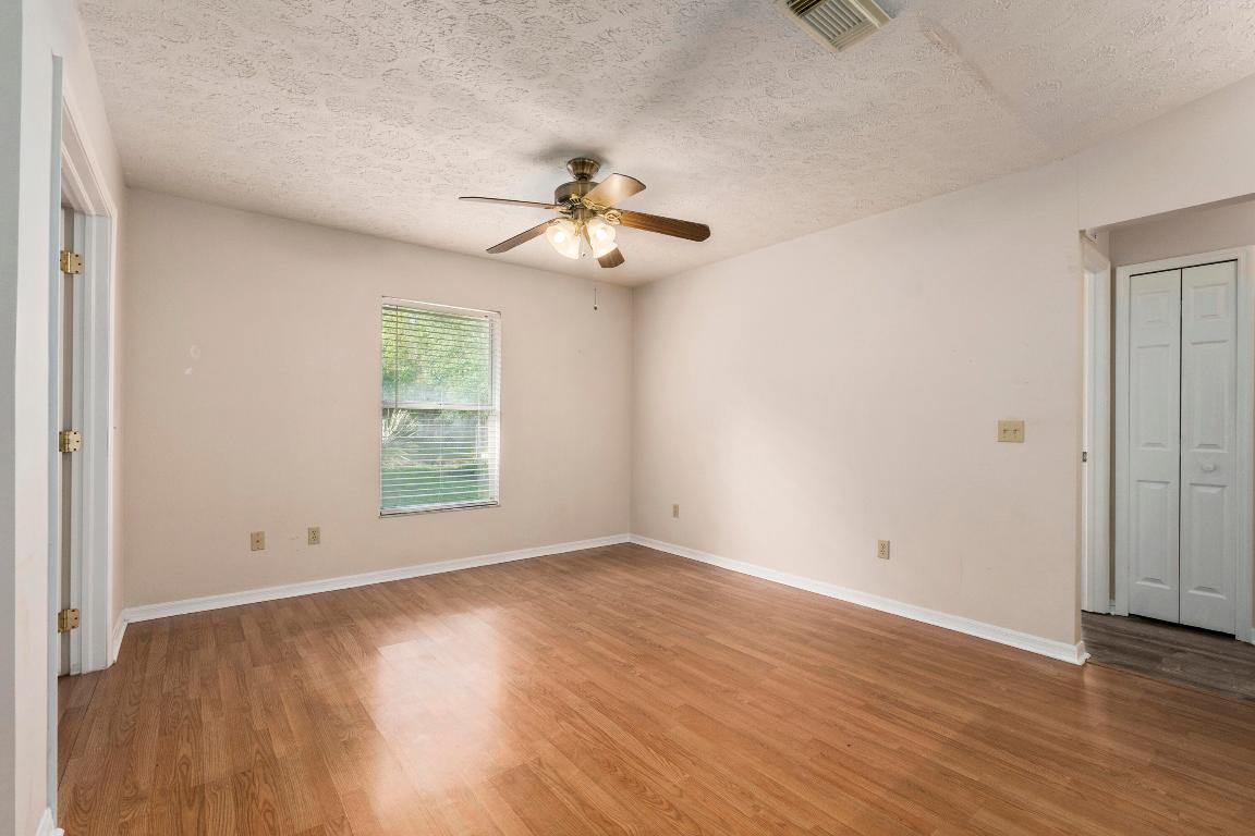 2401 SE Rock Springs Drive