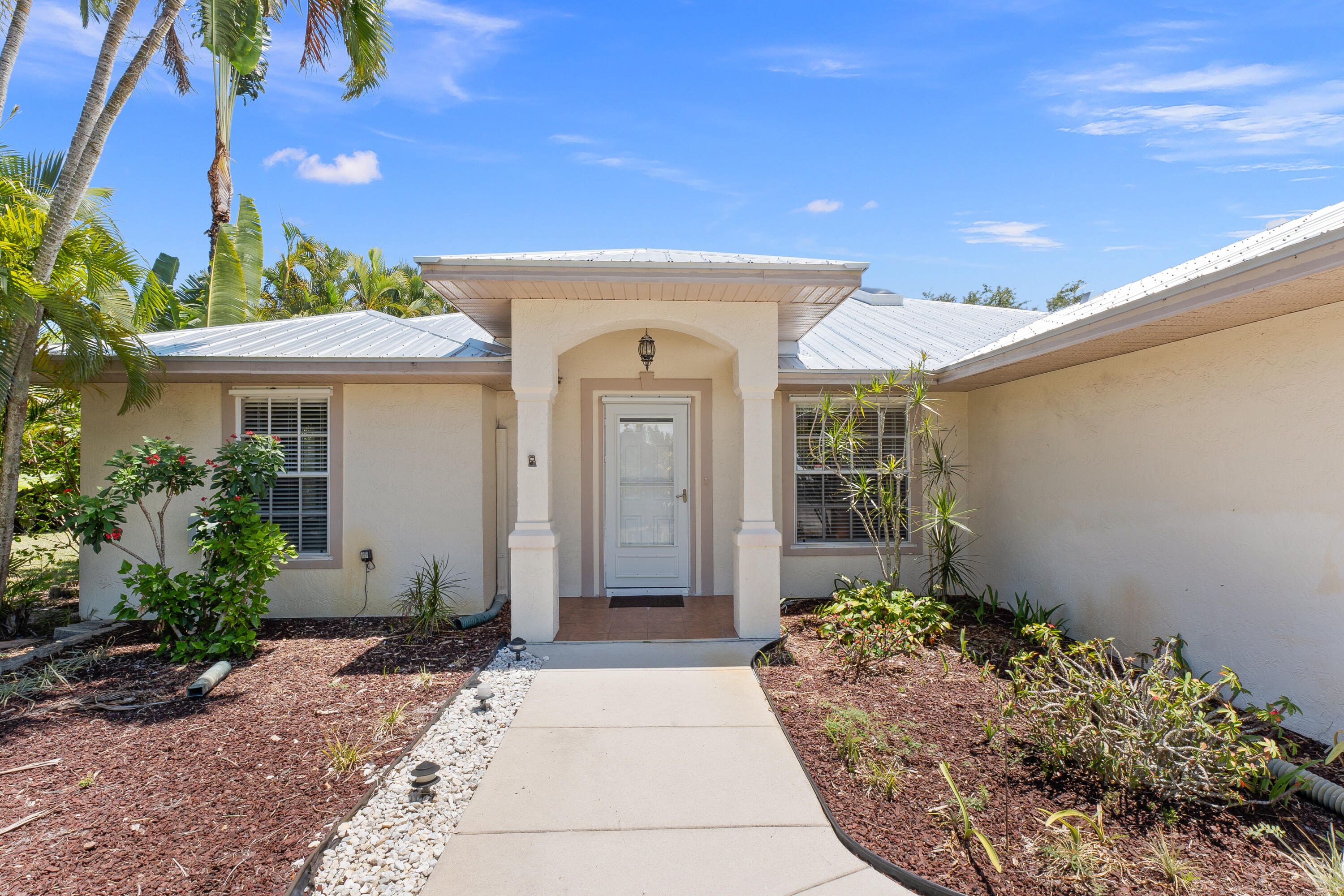 2401 SE Rock Springs Drive