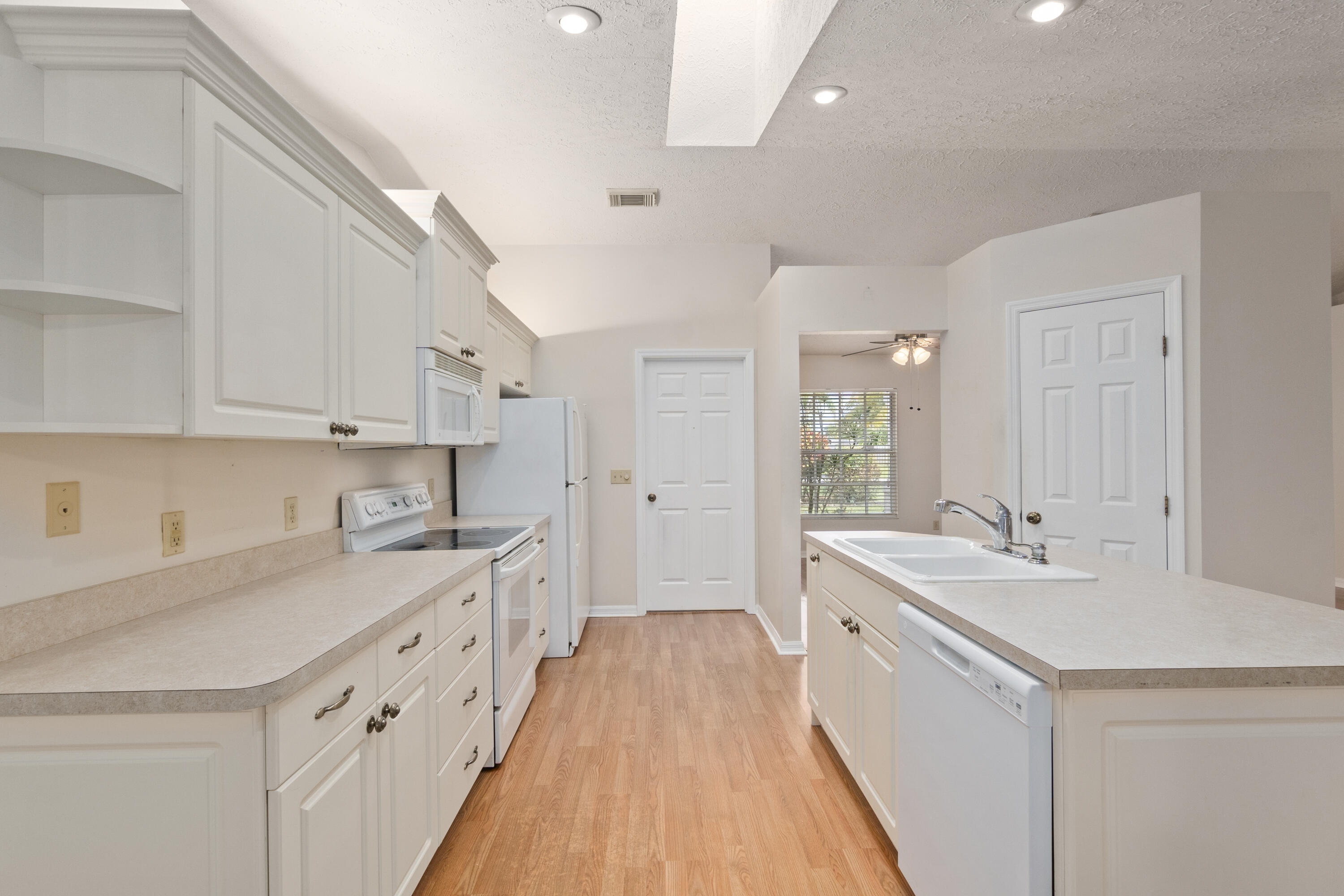 2401 SE Rock Springs Drive