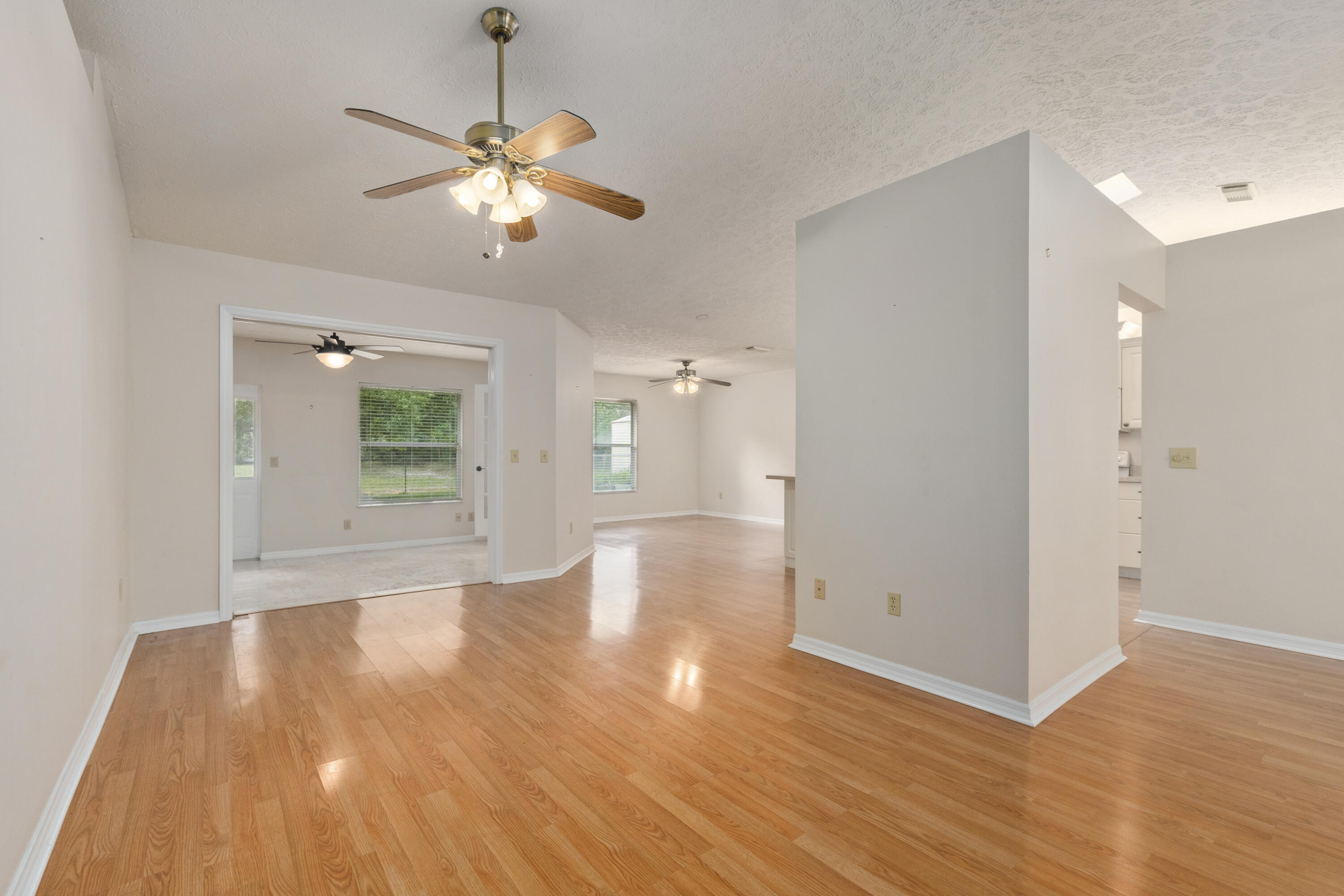 2401 SE Rock Springs Drive