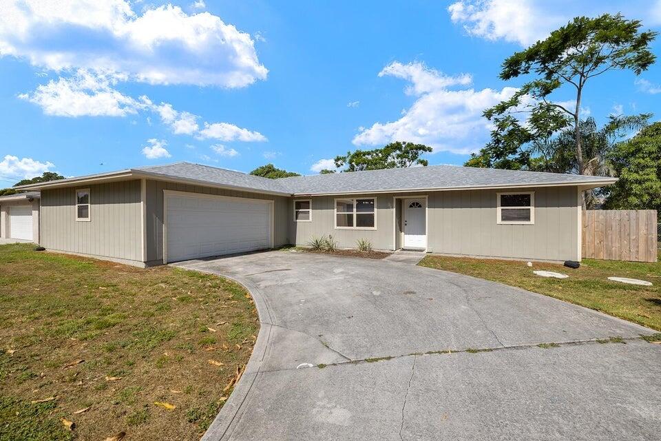 2542 SW Warwick Street