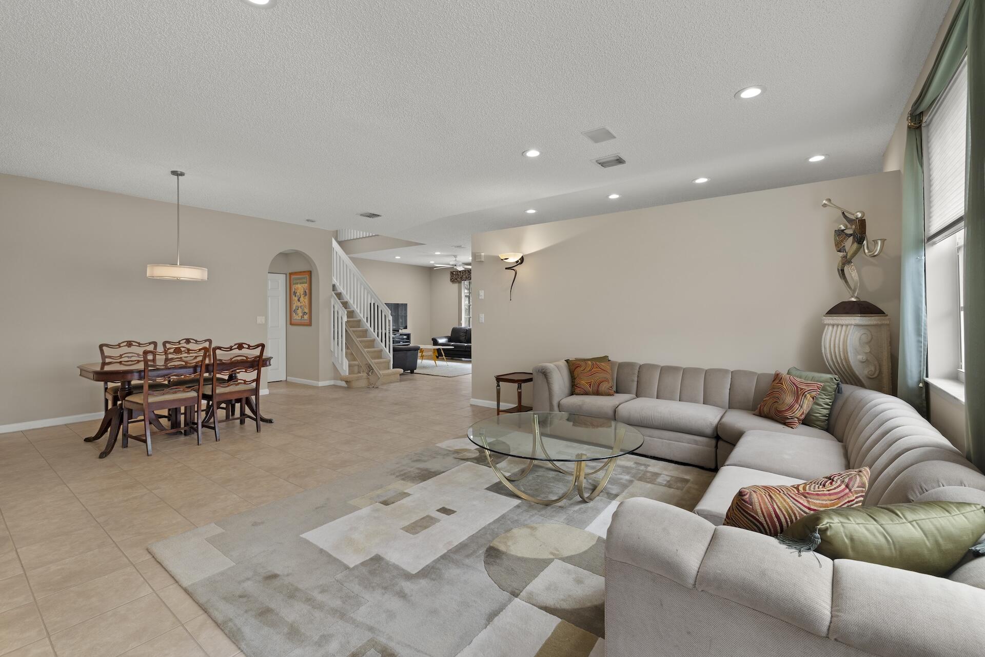 2483 Westmont Lane