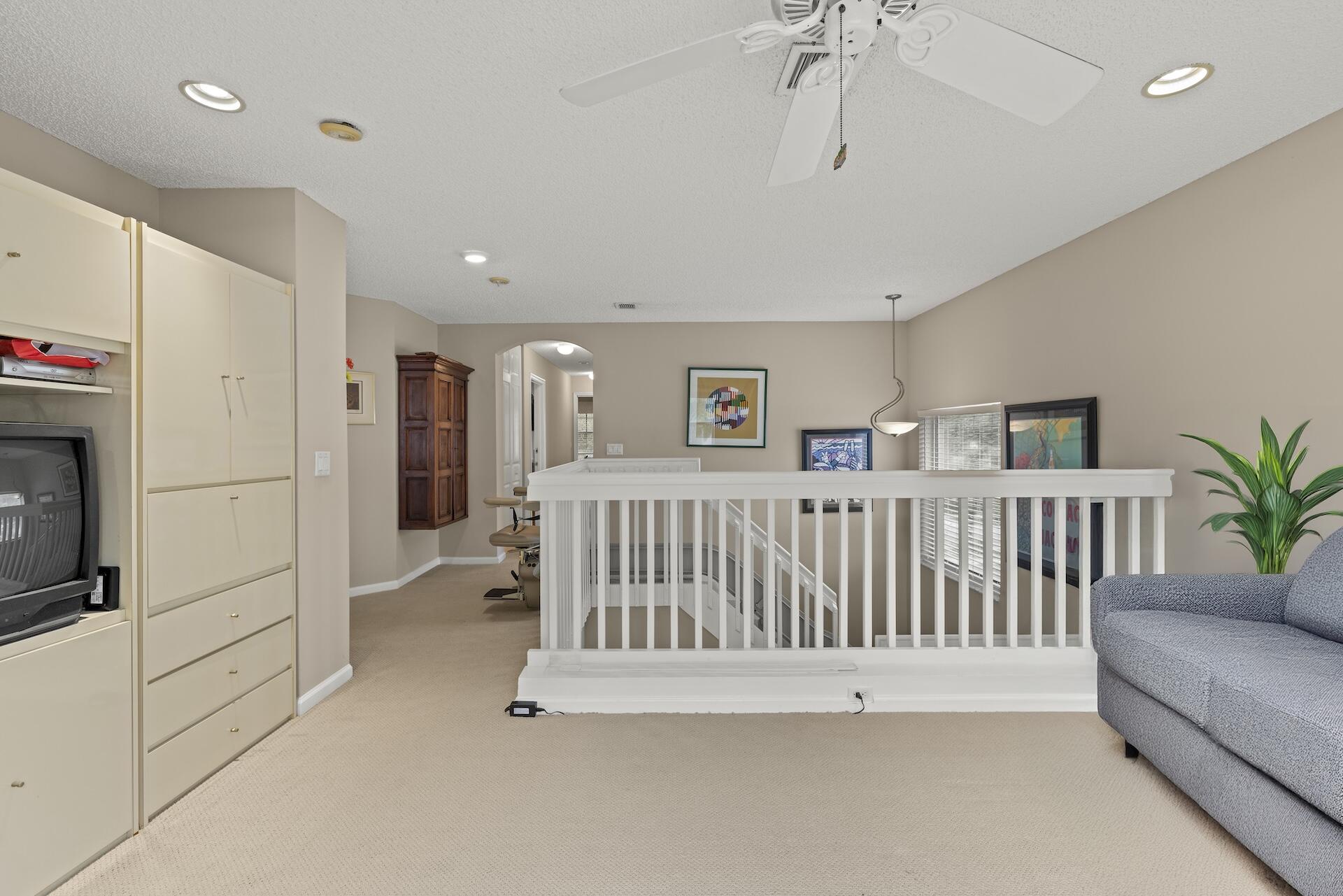 2483 Westmont Lane