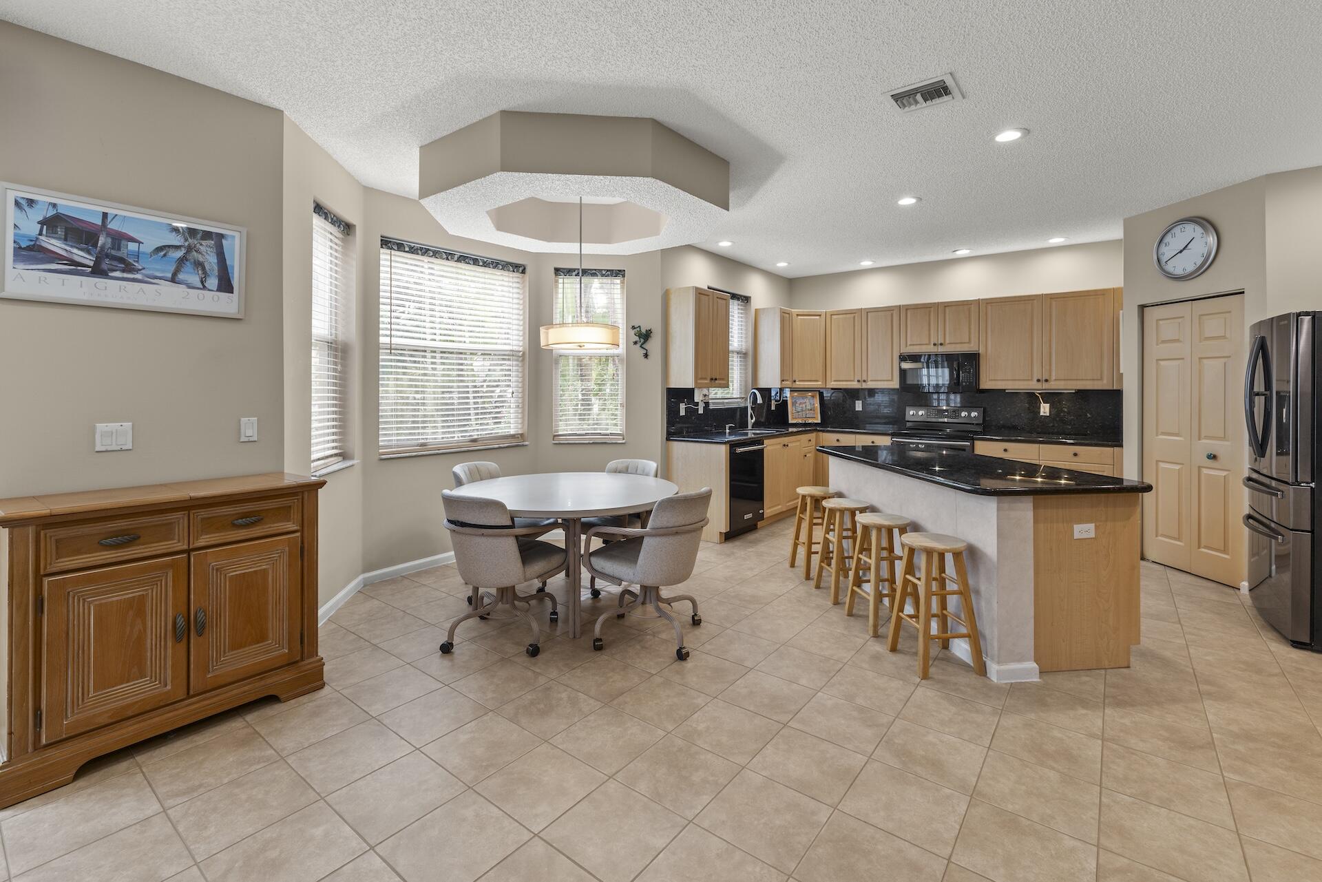 2483 Westmont Lane