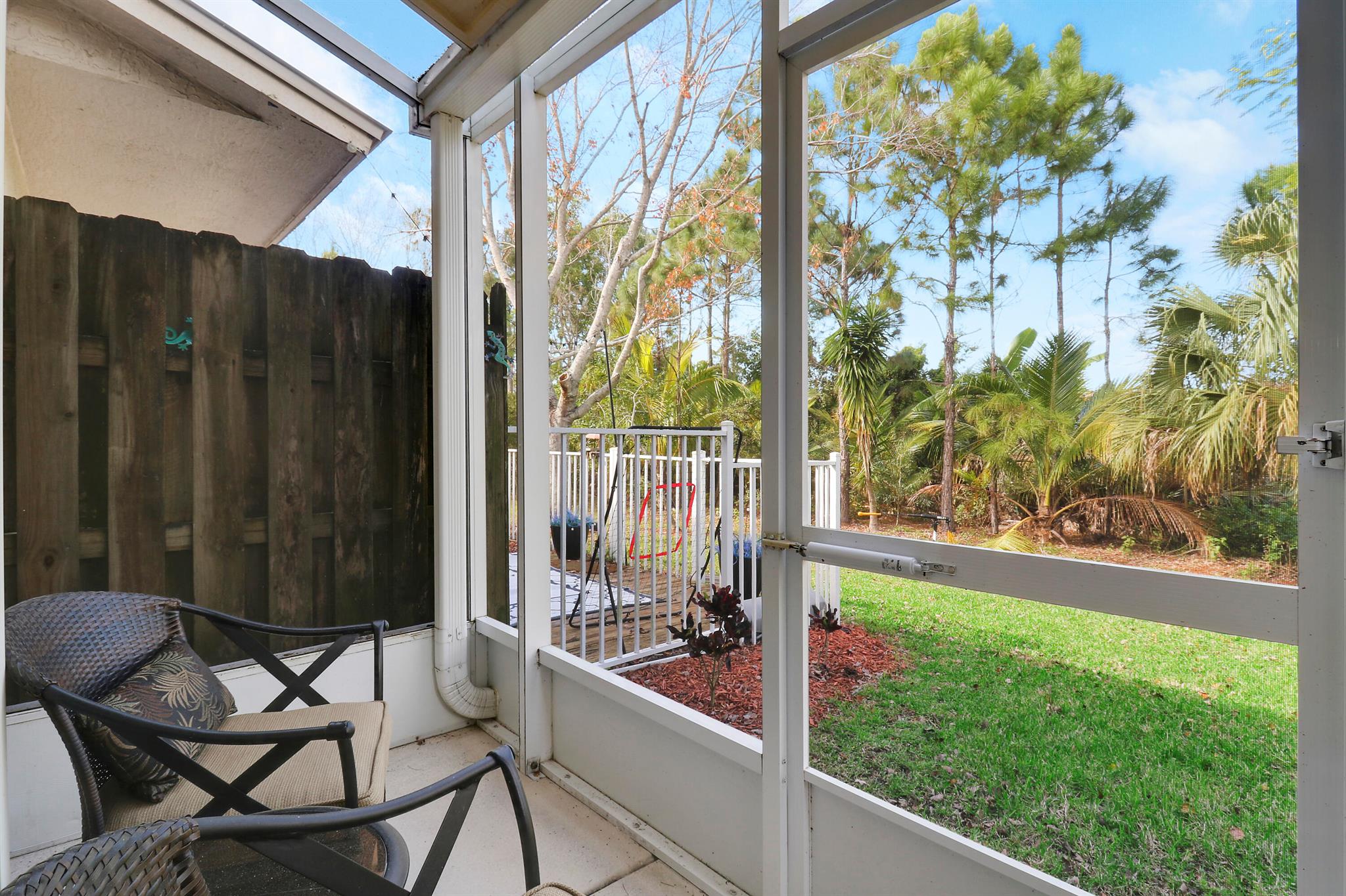 5286 SE Mitchell Lane