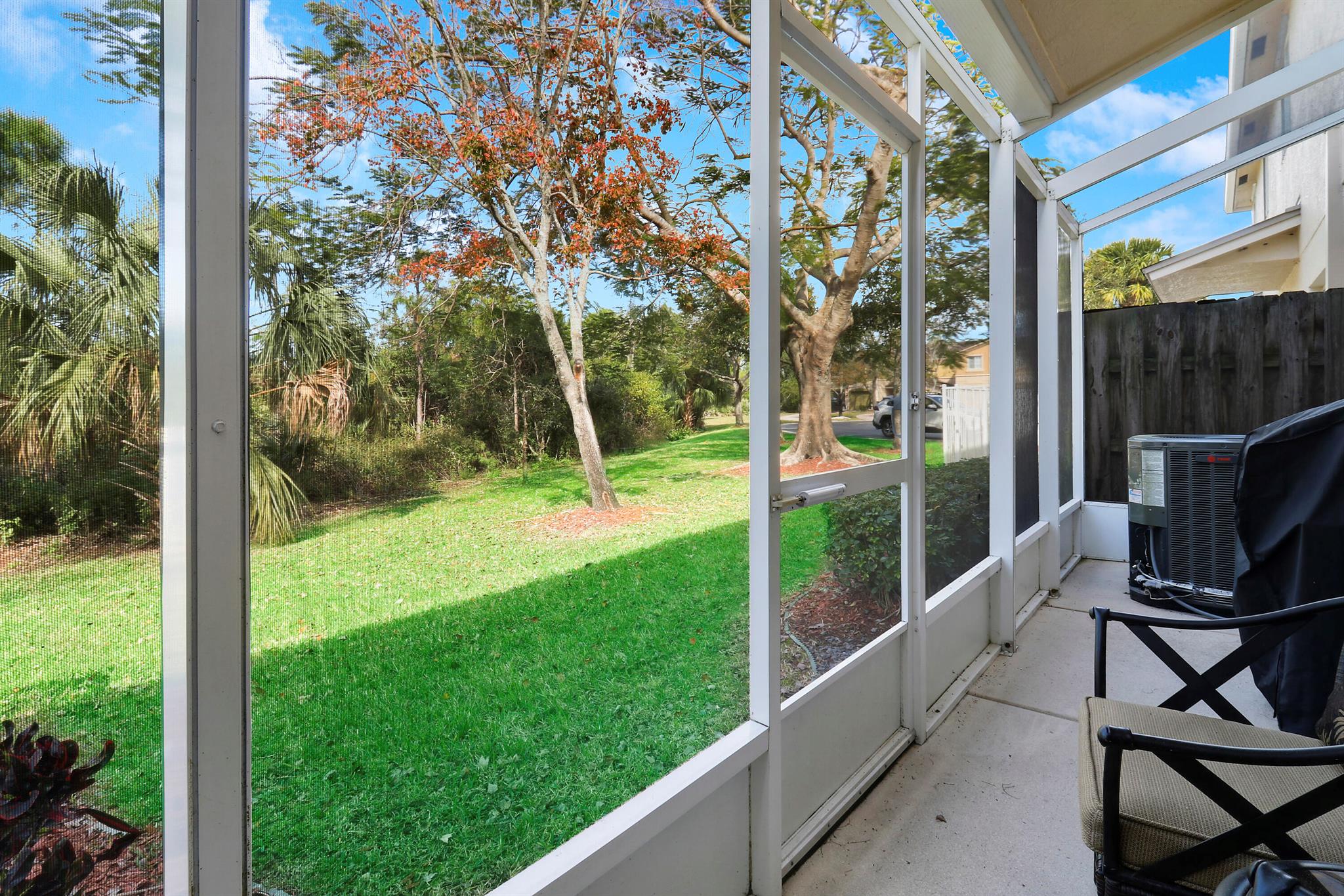 5286 SE Mitchell Lane