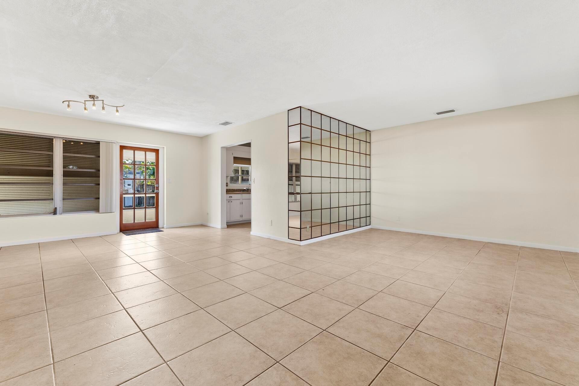 604 Flagler Boulevard